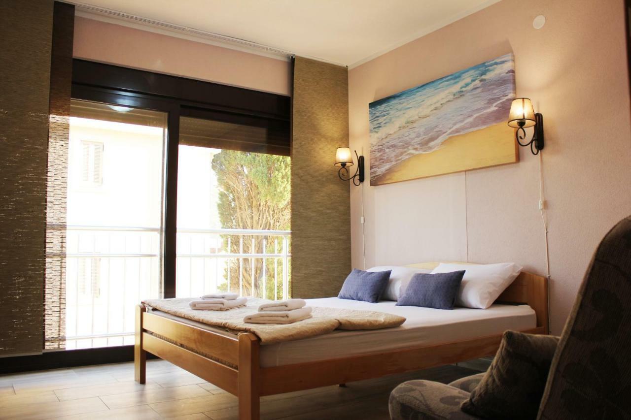 Mimoza Apartments Ðenovići Buitenkant foto